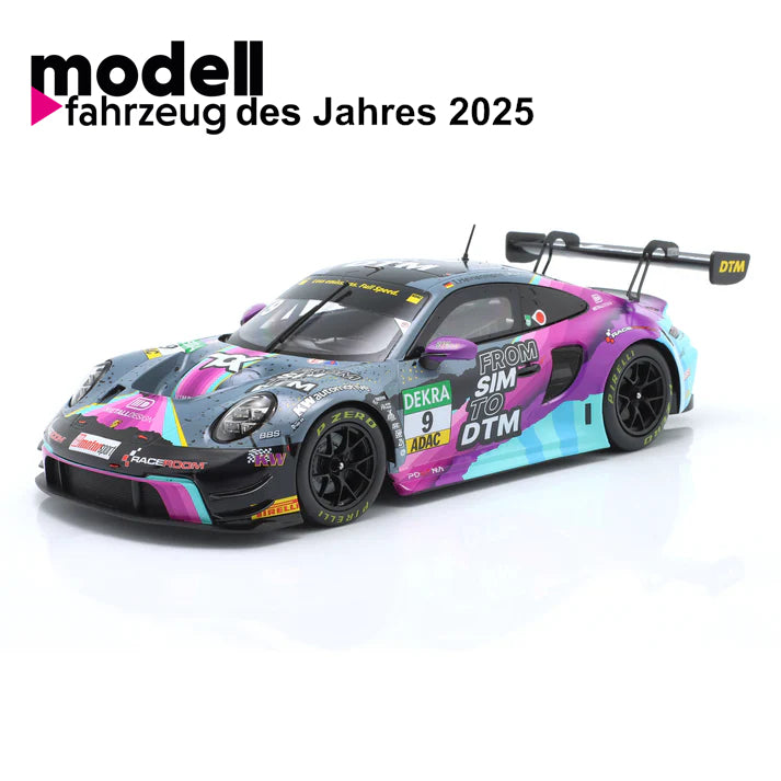 Modellauto Porsche 911 GT3 R (992) From Sim to DTM #9 DTM 2023 Toksport WRT Ixo Maßstab 1:18 Modellauto des Jahres 2025